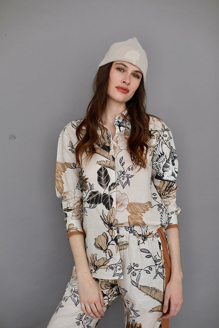 Camisa Clara Portrait