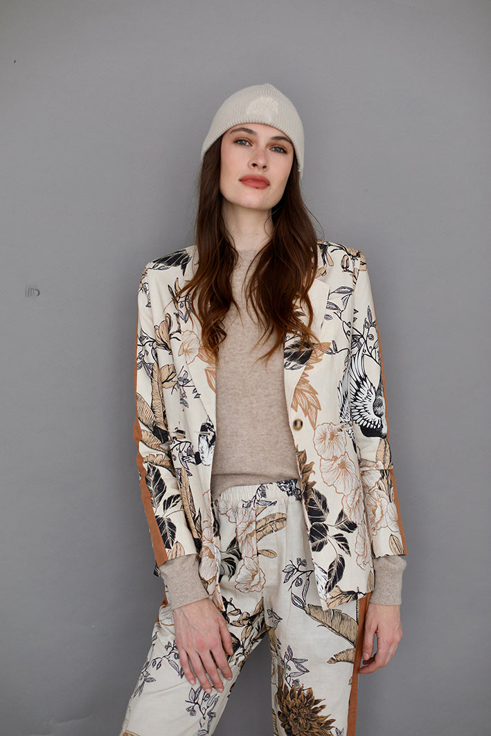 Blazer Clara Portrait