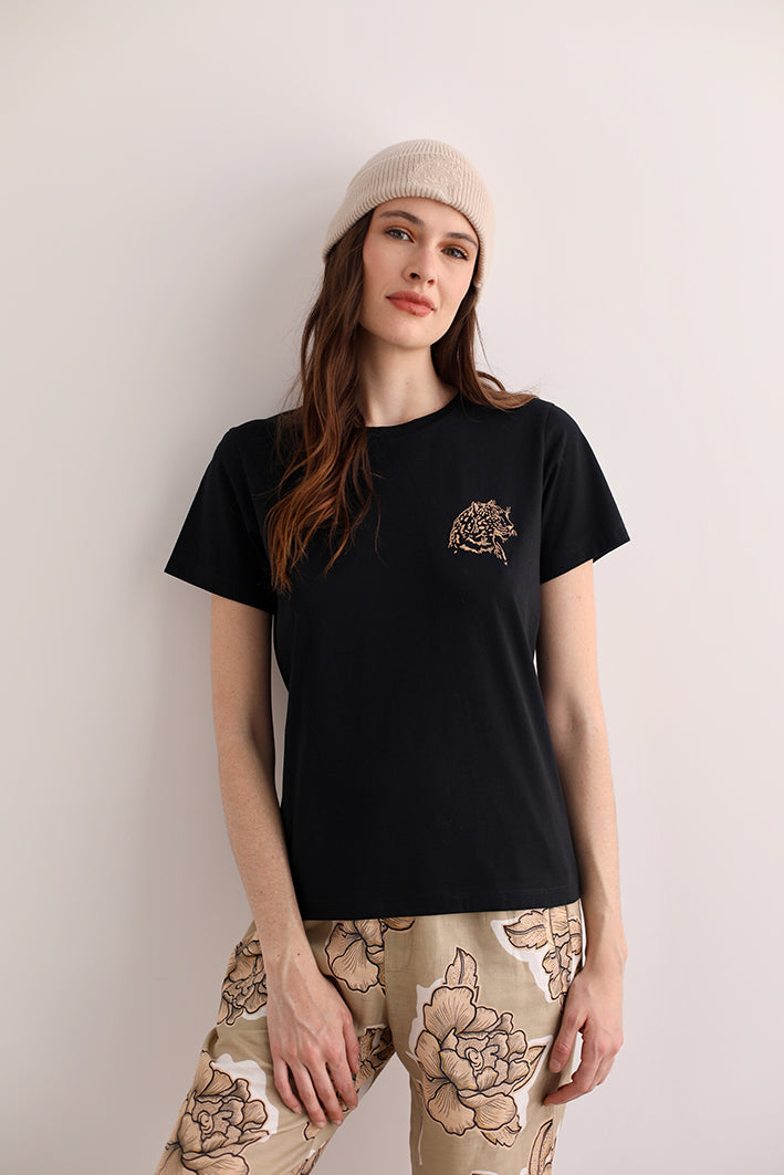 Remera Cheetah Negro