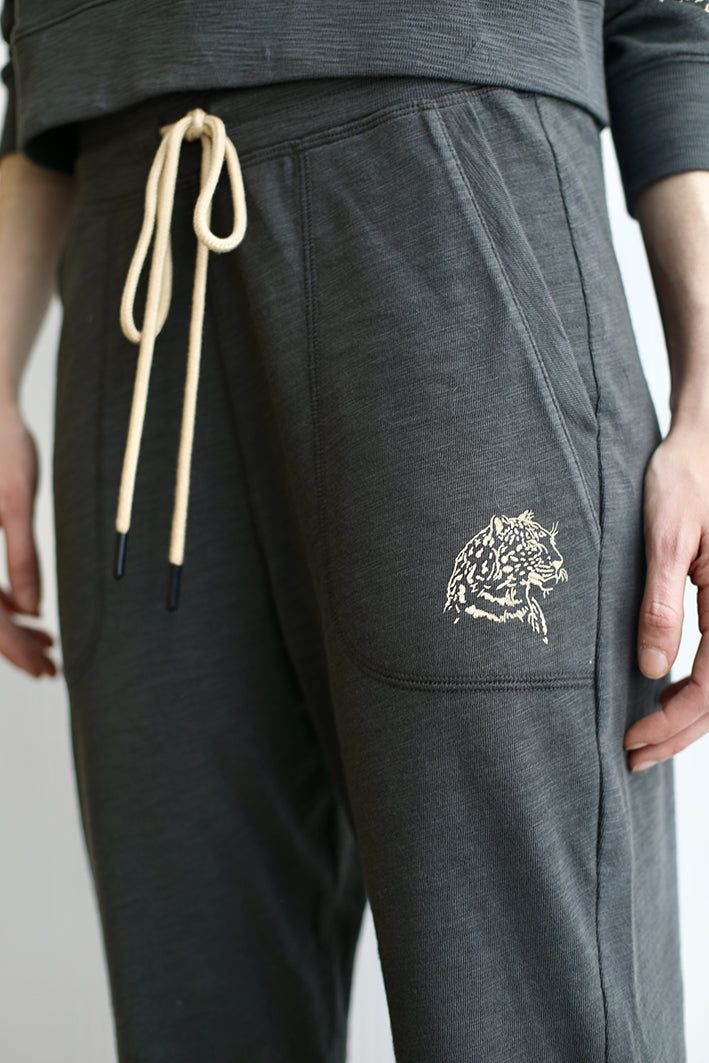 Pantalón Cheetah Gris