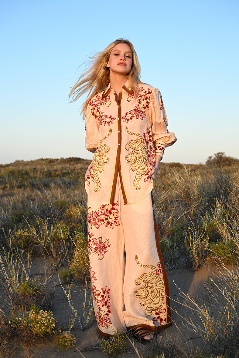 Camisa Flower Tiger Nude 