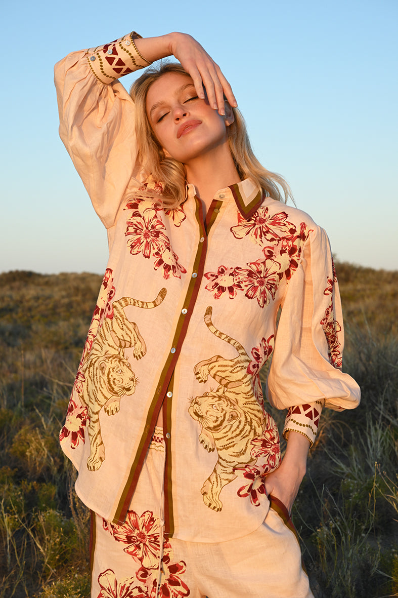 Camisa Flower Tiger Nude 