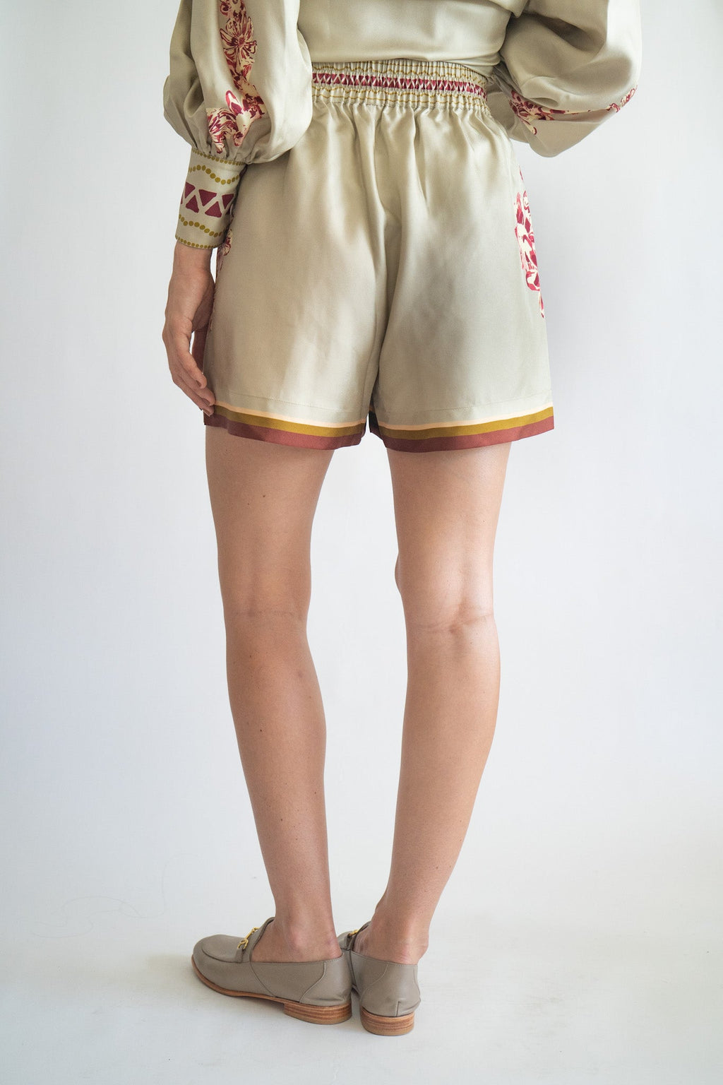 Short Seda Flower Tiger Beige 
