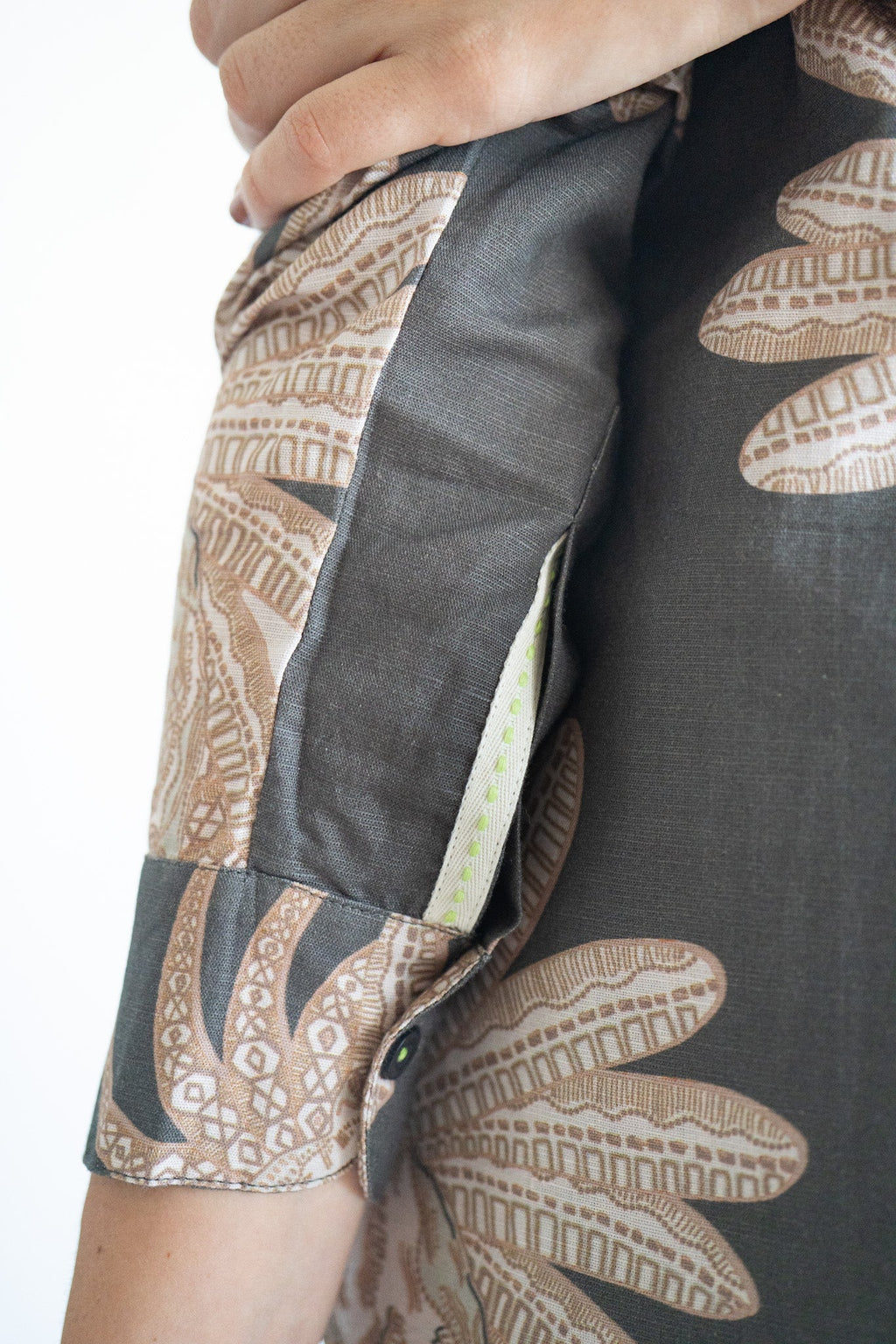 Camisa Greek Grey