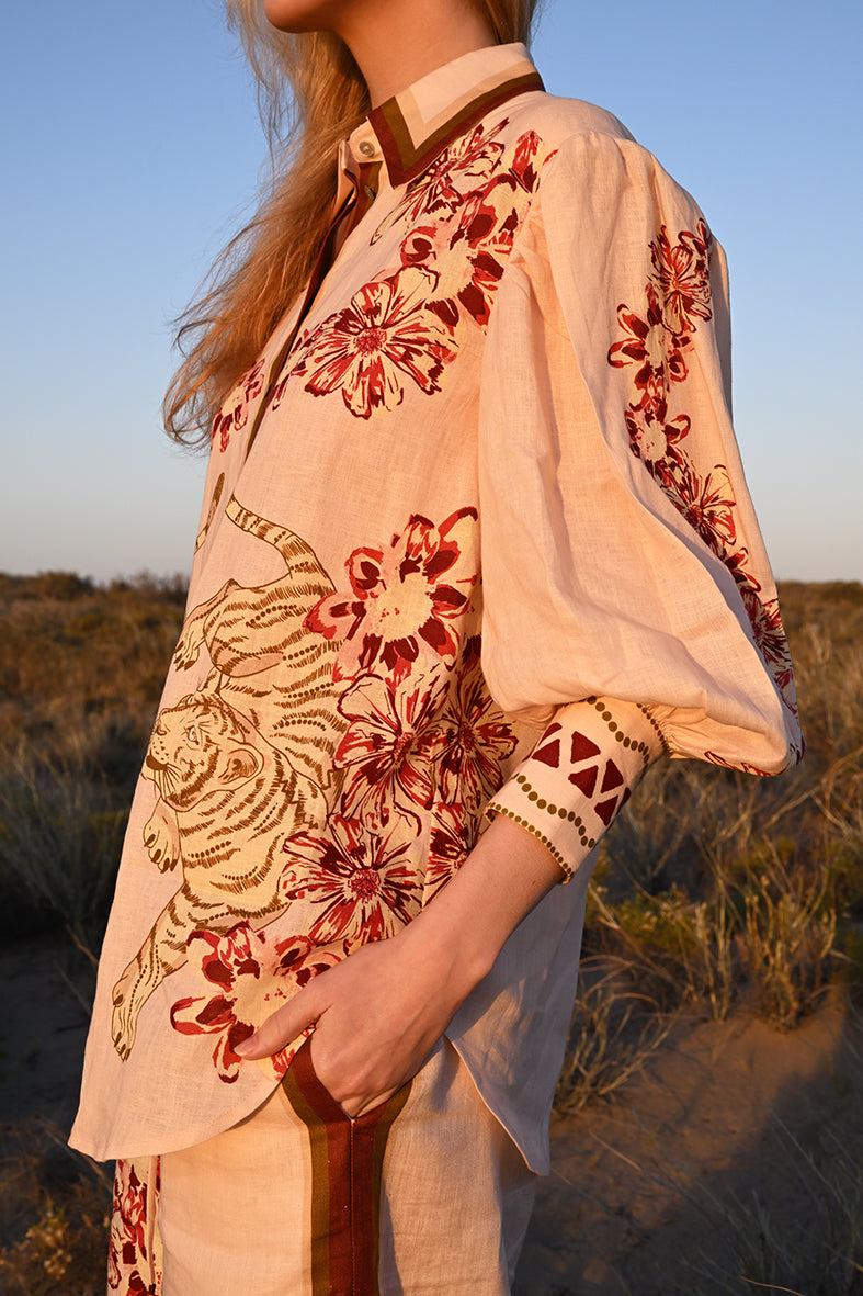 Camisa Flower Tiger Nude 