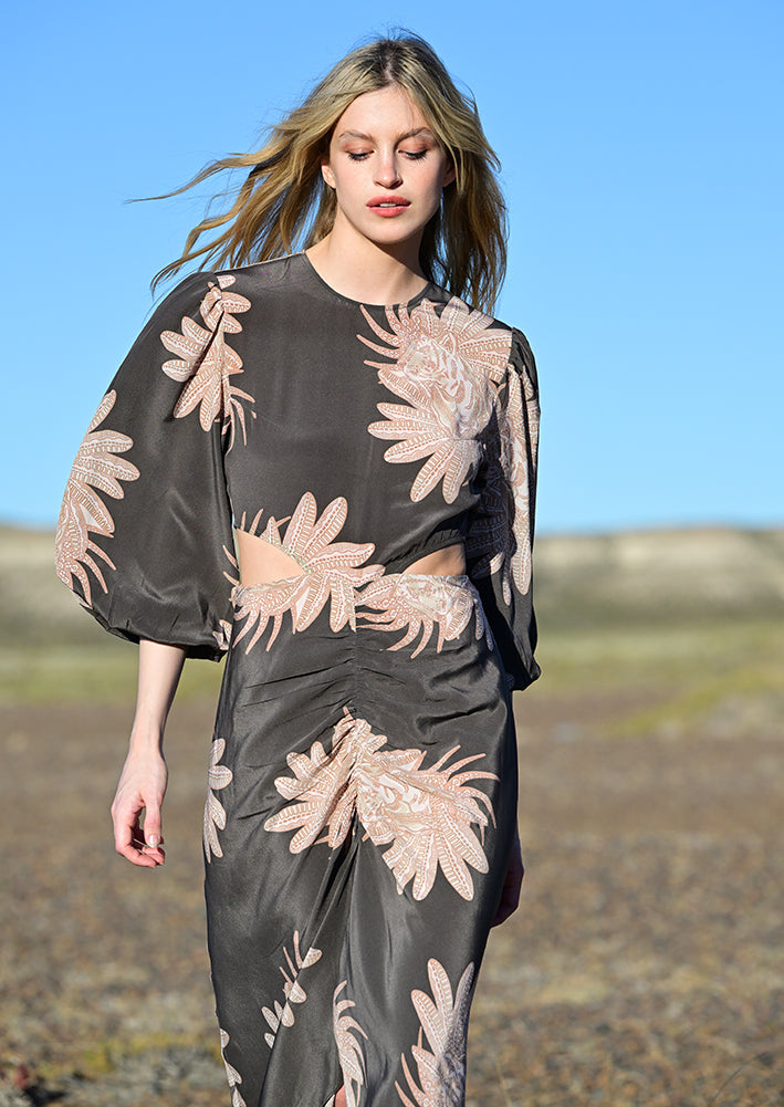 Vestido Largo Seda Greek Grey