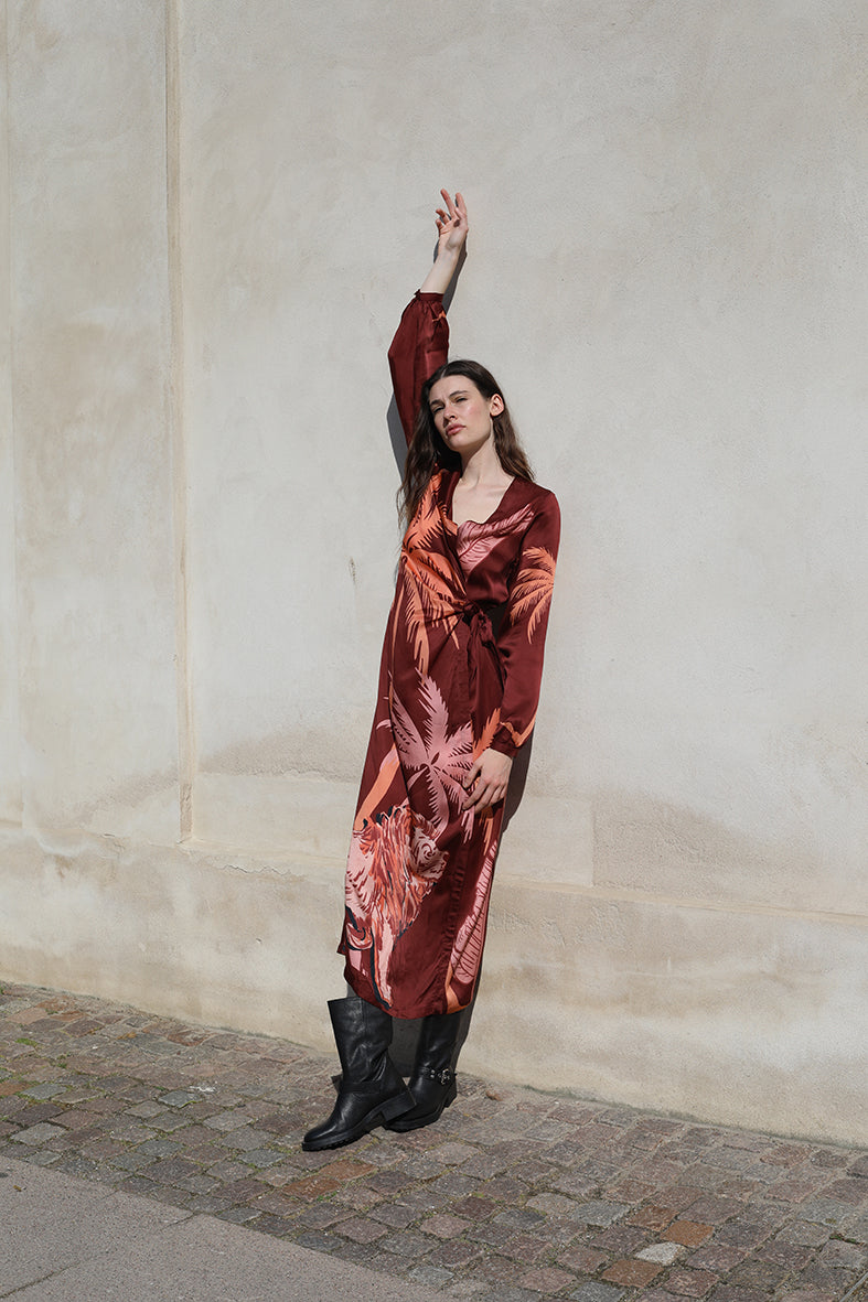 Vestido Lion Palms Bordo