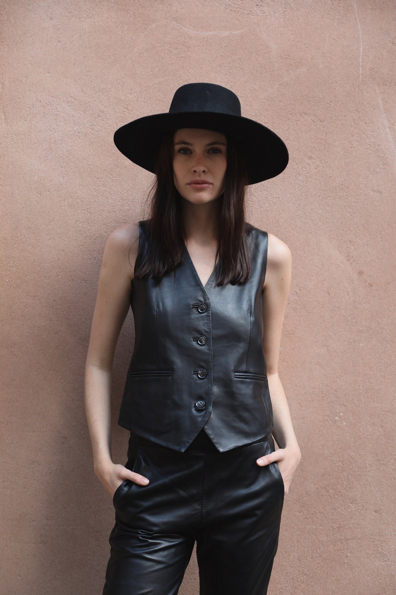 Vest Leather Black