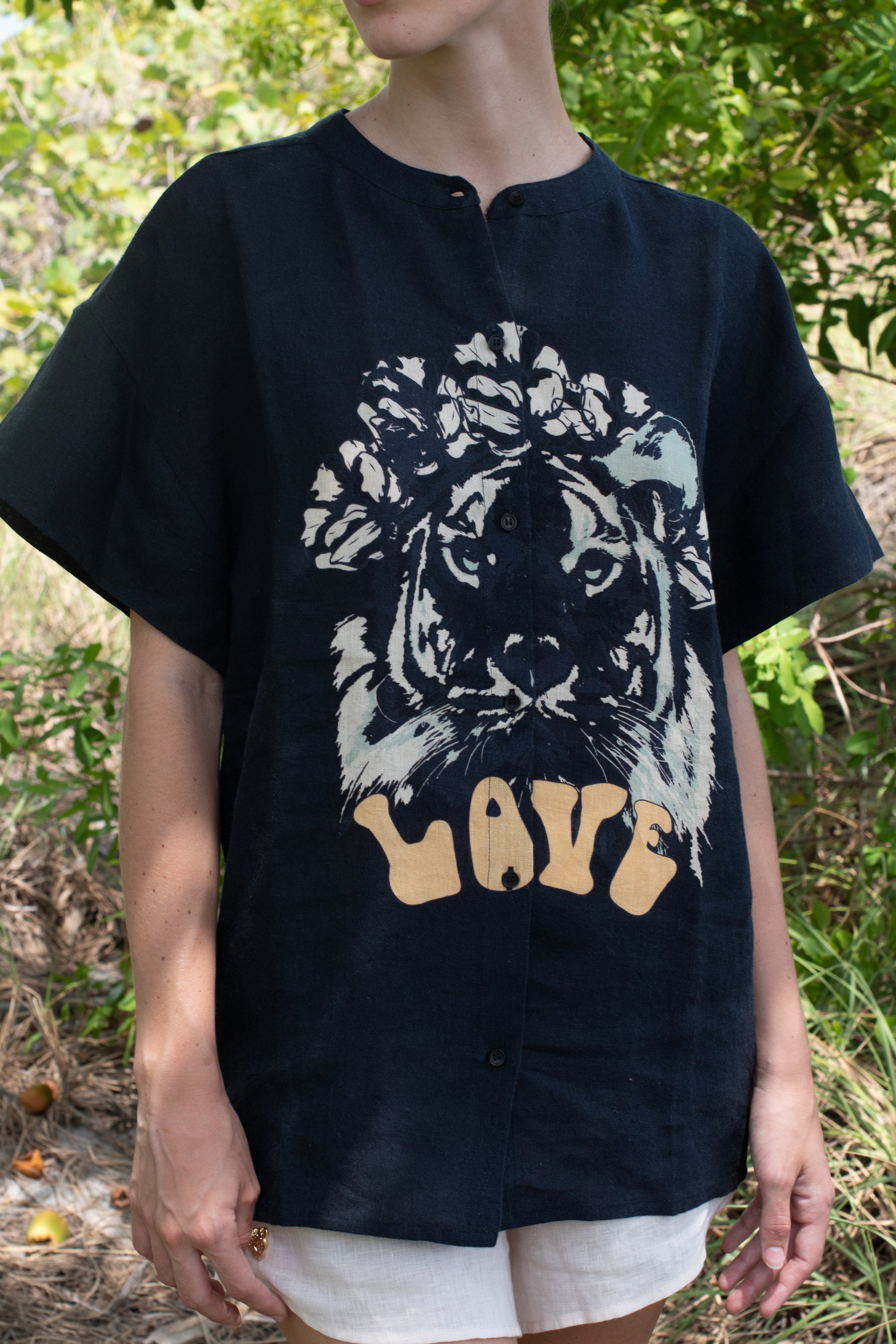Shirt Lion Love Black