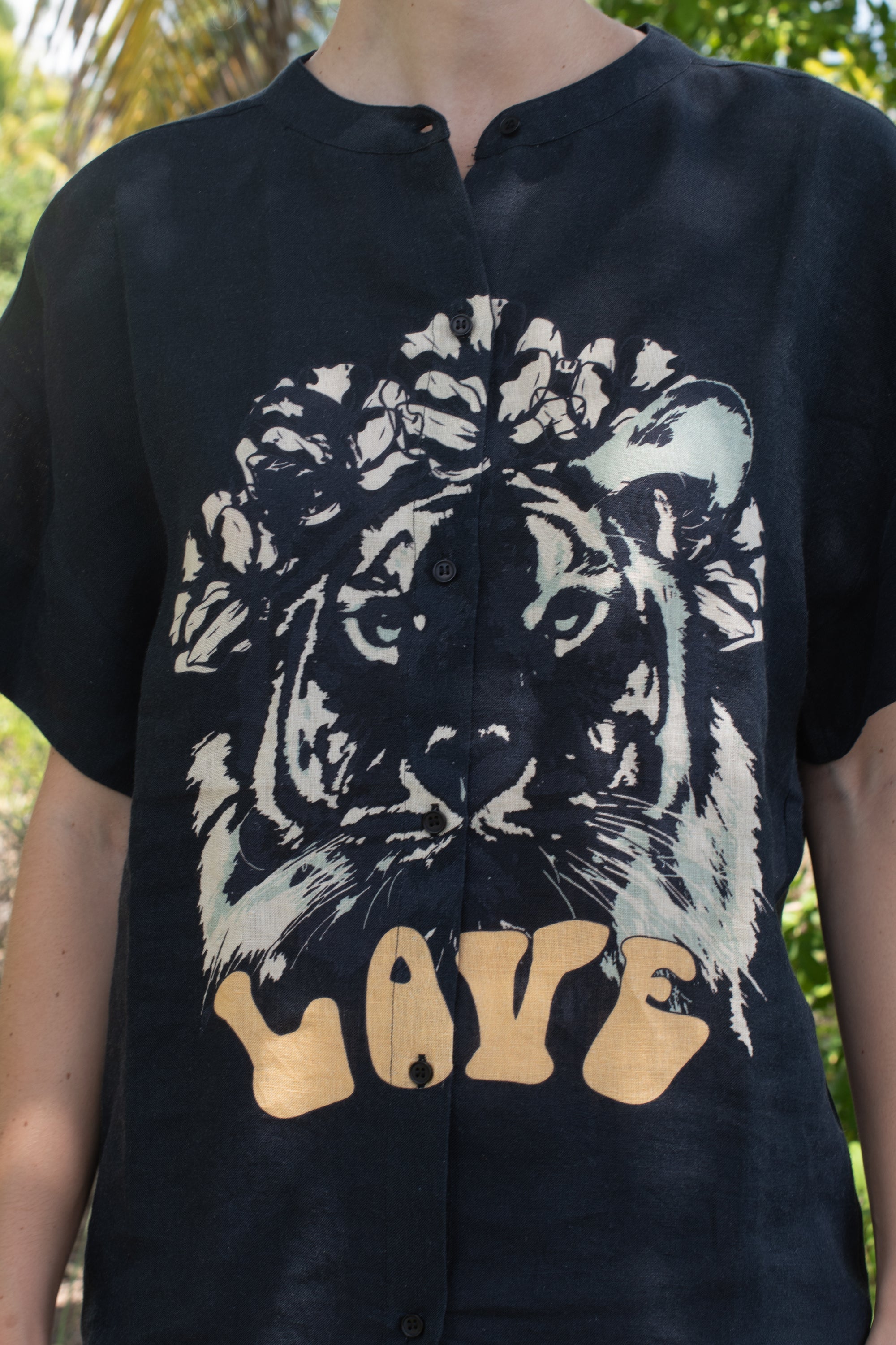 Shirt Lion Love Black